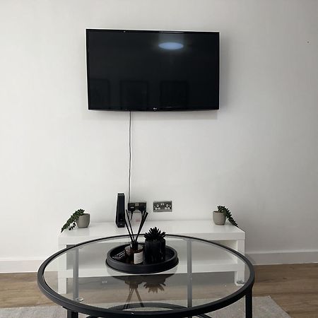 Luxury - Smart Tv - Fast Wifi - Near Utilitia Arena & Icc Birmingham Exterior foto